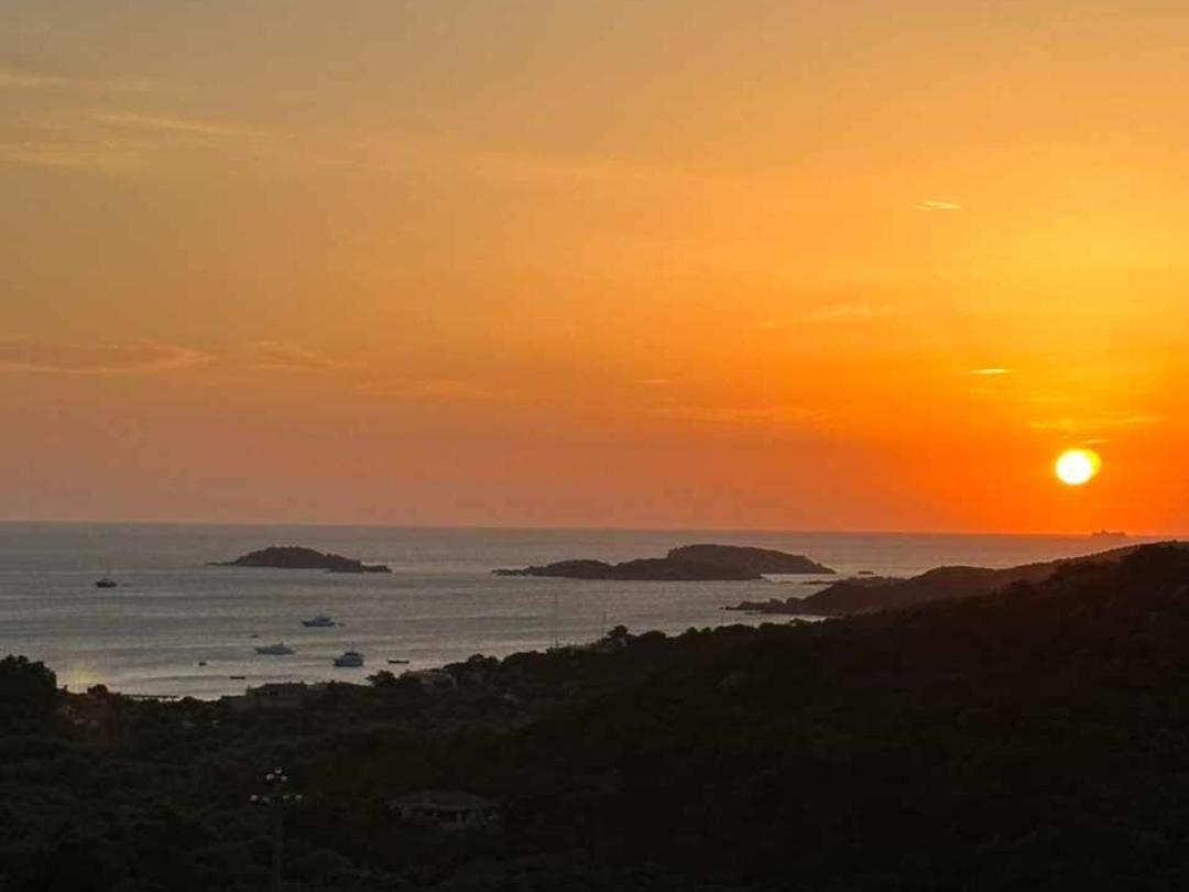 Appartamento Taras Sottovento - Porto Cervo Abbiadori Ngoại thất bức ảnh